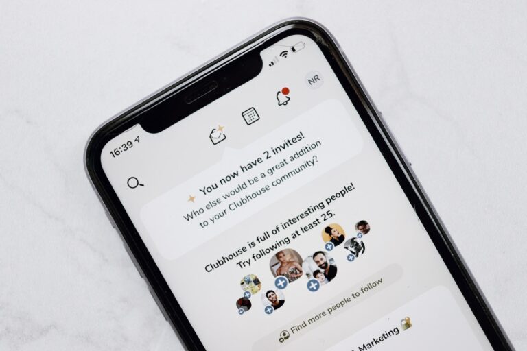 Top Features to Look for in 2023 Smartphones